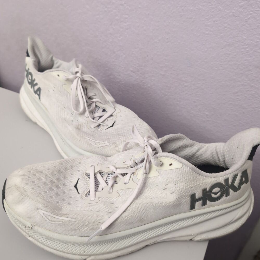 Hoka One One Clifton 9 Shoe Men’s Size 12 Running Sneakers Hoka